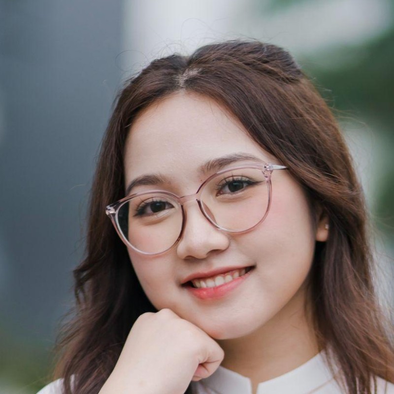 Chloe Ta