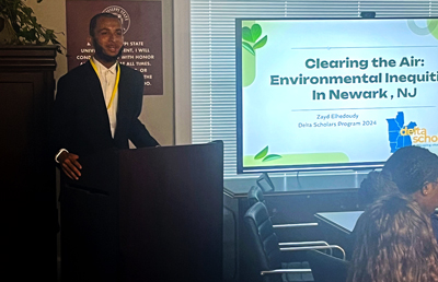 Photo of Zayd presenting
