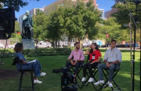 Jeremy Lewan (left) and Bianca Caproni (middle) joined others to share their back-to-campus excitement. 